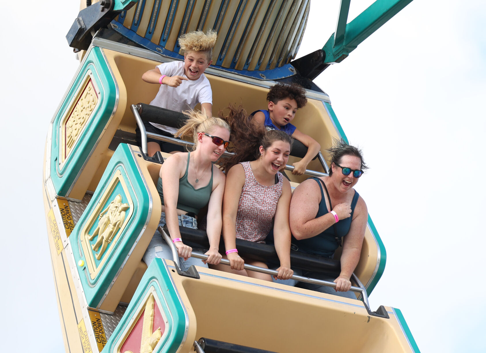 IMAGES | Views from The Midway at the Kentucky State Fair